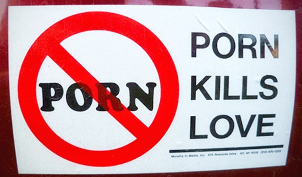 pornhub-kills-love